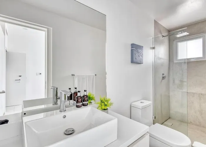 Modern Near Medano Apartamento *